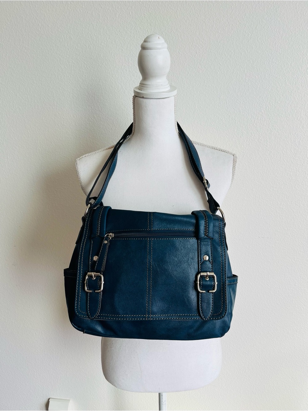 Relic Teal Blue Leather Shoulder Bag with Silver Hardware